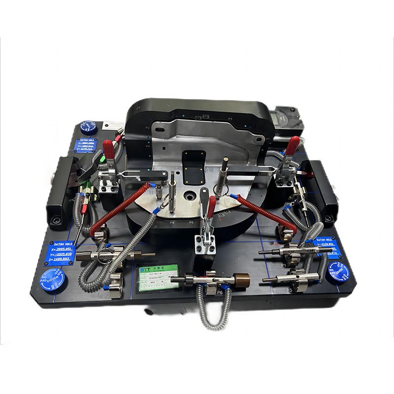 فحص مكونات التركيبات